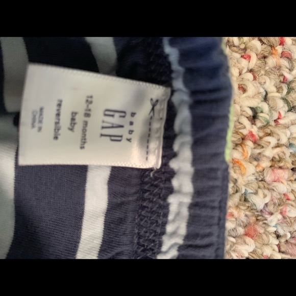 GAP baby romper and matching pants - Picture 3 of 3